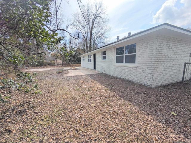 13771 Basin Ct, Baton Rouge, LA 70810