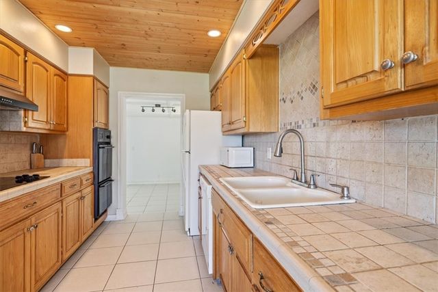 145 18th Avenue, Vero Beach, FL 32962