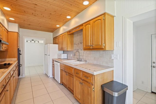 145 18th Avenue, Vero Beach, FL 32962