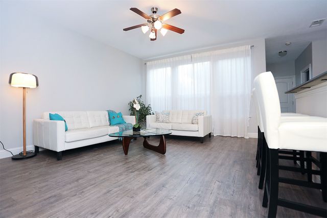 6819 Deseo, Irving, TX 75039