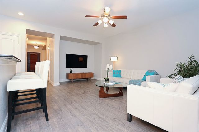 6819 Deseo, Irving, TX 75039