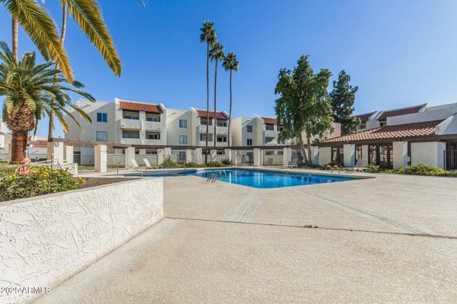 4730 W NORTHERN Avenue 1087, Glendale, AZ 85301