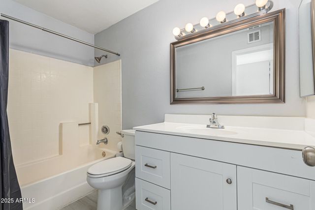 4730 W NORTHERN Avenue 1087, Glendale, AZ 85301