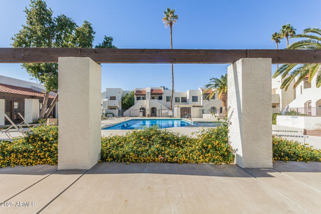 4730 W NORTHERN Avenue 1087, Glendale, AZ 85301