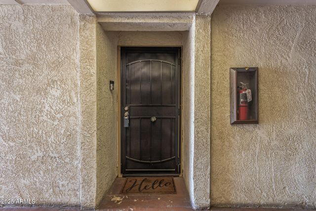 4730 W NORTHERN Avenue 1087, Glendale, AZ 85301