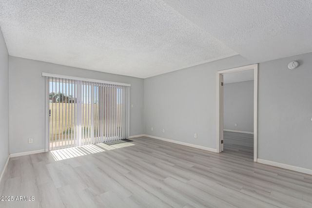 4730 W NORTHERN Avenue 1087, Glendale, AZ 85301