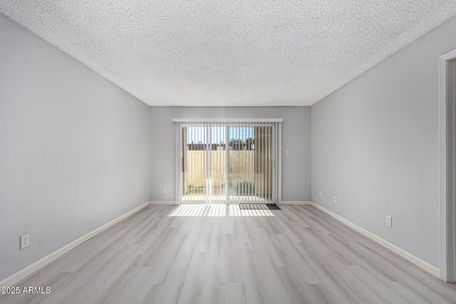 4730 W NORTHERN Avenue 1087, Glendale, AZ 85301