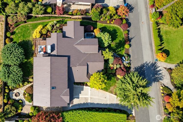 9641 NE 29th Street, Clyde Hill, WA 98004