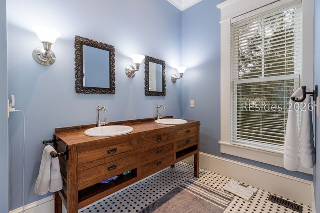 15 Sandy Hill Ln, Bluffton, SC 29909