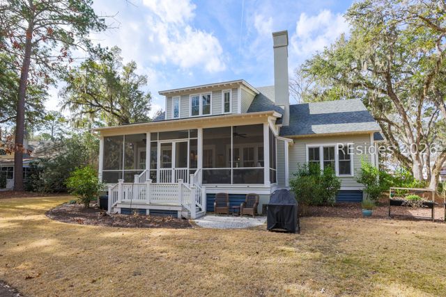 15 Sandy Hill Ln, Bluffton, SC 29909