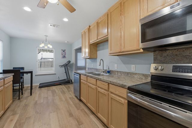 1502 SE 19th Avenue, Mineral Wells, TX 76067