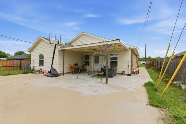 1502 SE 19th Avenue, Mineral Wells, TX 76067