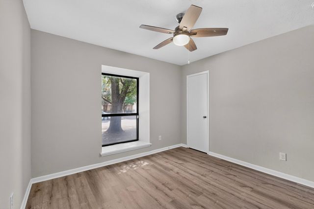 13786 Brookgreen Circle, Dallas, TX 75240