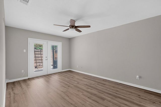 13786 Brookgreen Circle, Dallas, TX 75240