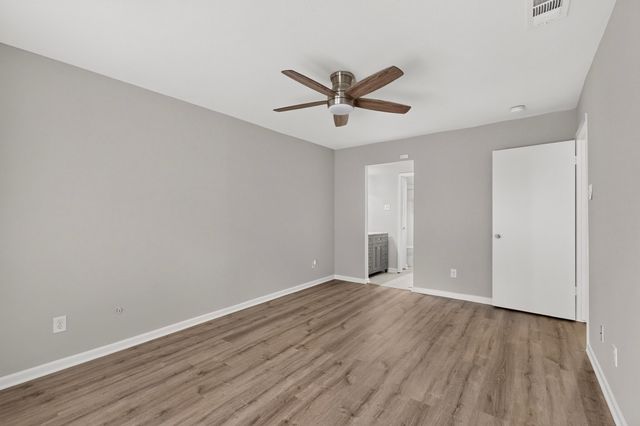 13786 Brookgreen Circle, Dallas, TX 75240