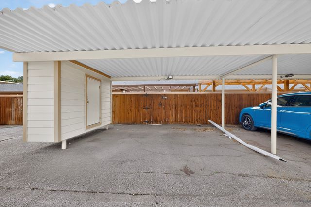 13786 Brookgreen Circle, Dallas, TX 75240