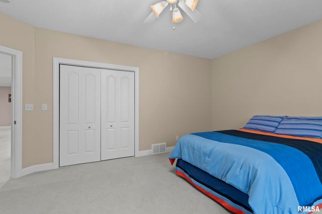 2608 WESTPORT Drive, Springfield, IL 62711