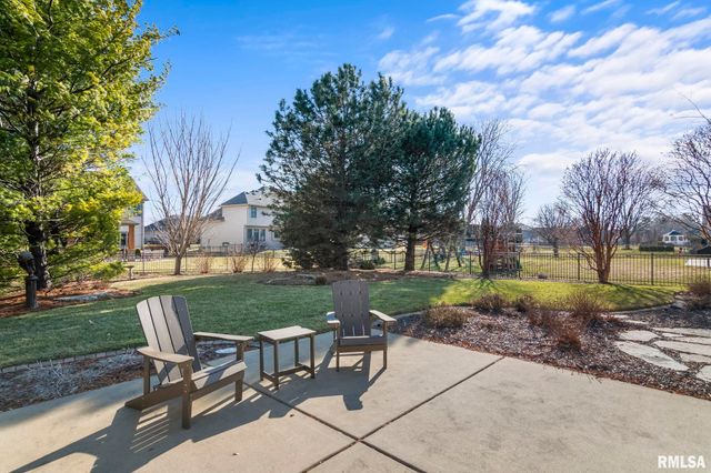 2608 WESTPORT Drive, Springfield, IL 62711