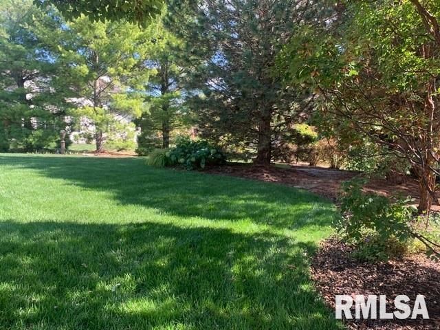 2608 WESTPORT Drive, Springfield, IL 62711