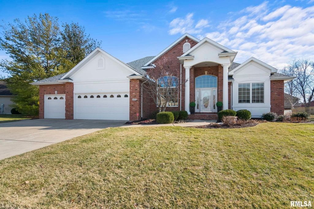 2608 WESTPORT Drive, Springfield, IL 62711