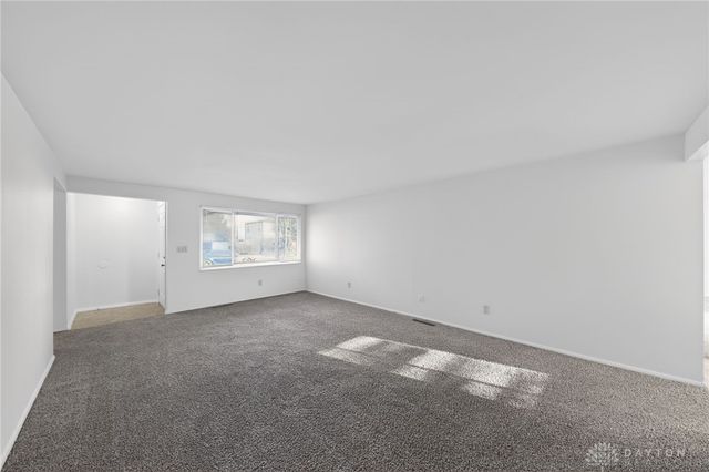 4443 Nowak Avenue, Huber Heights, OH 45424