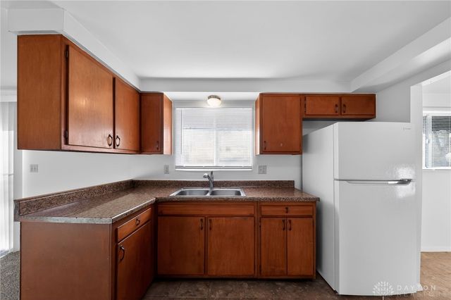 4443 Nowak Avenue, Huber Heights, OH 45424