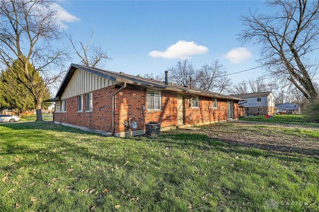 4443 Nowak Avenue, Huber Heights, OH 45424