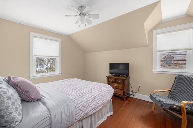 24 Morgan Street, Newport, RI 02840