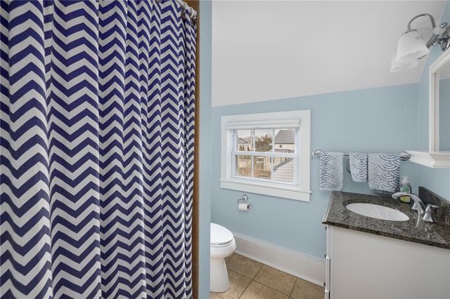 24 Morgan Street, Newport, RI 02840