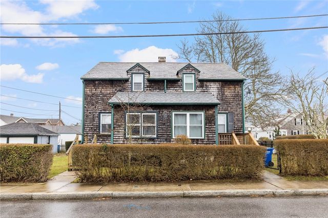 24 Morgan Street, Newport, RI 02840