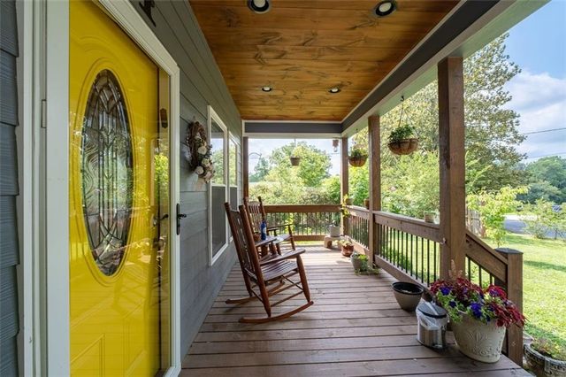 245 Lucille Avenue, Ellijay, GA 30540