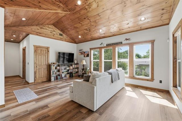 245 Lucille Avenue, Ellijay, GA 30540