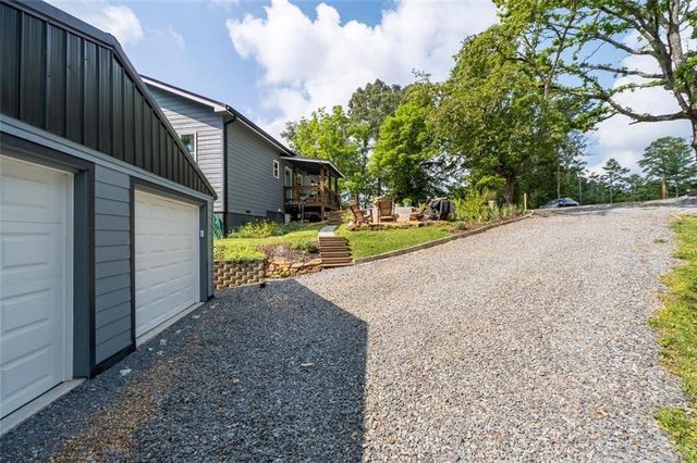 245 Lucille Avenue, Ellijay, GA 30540