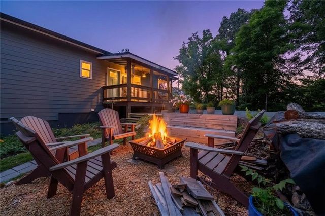 245 Lucille Avenue, Ellijay, GA 30540