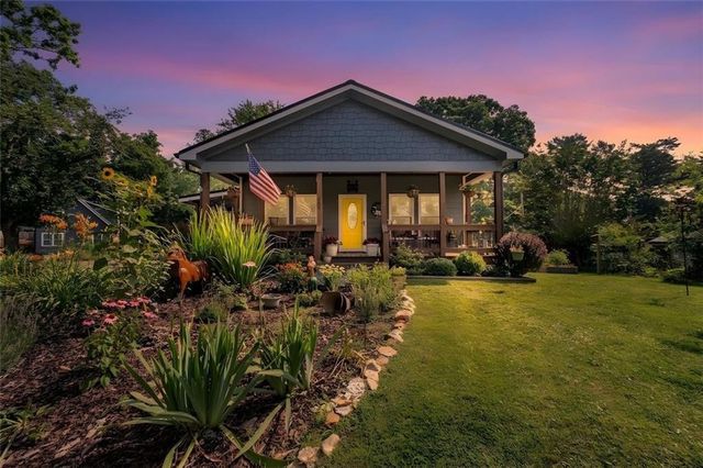 245 Lucille Avenue, Ellijay, GA 30540