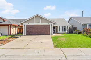 10 Smokey Leaf Ct, Sacramento, CA 95838