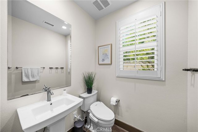 127 Cruiser, Irvine, CA 92618