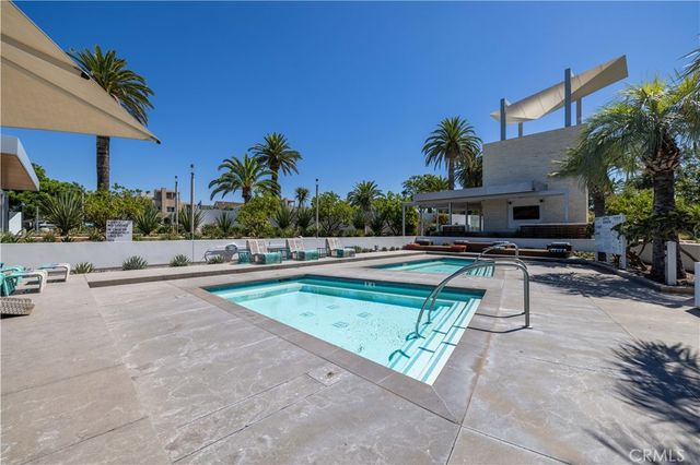 127 Cruiser, Irvine, CA 92618