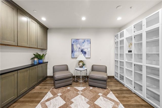 127 Cruiser, Irvine, CA 92618