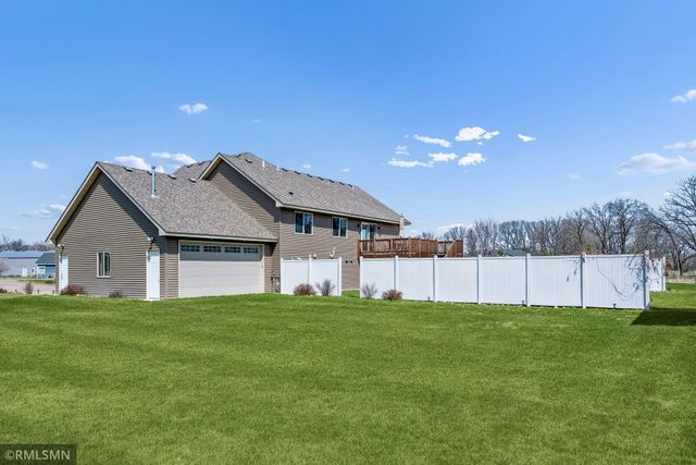 31476 147th Street NW, Princeton, MN 55371