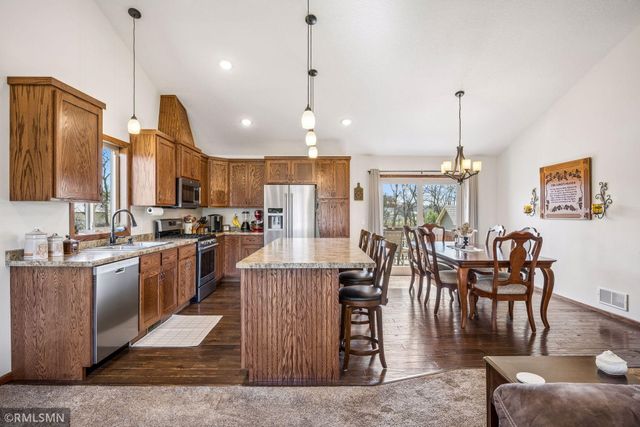 31476 147th Street NW, Princeton, MN 55371