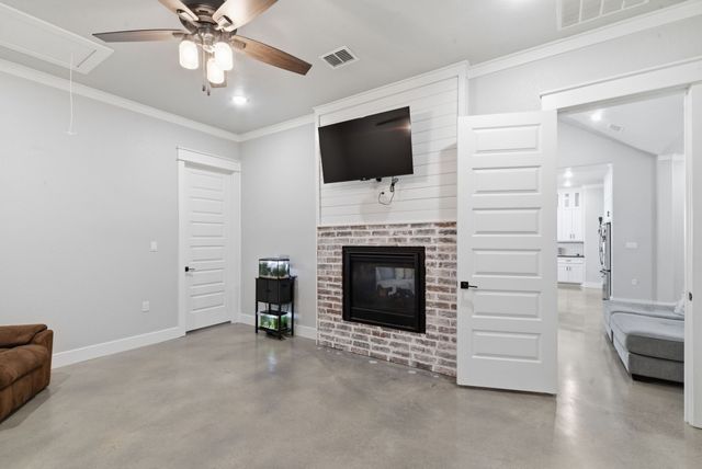 309 Aviara Court, Poolville, TX 76487