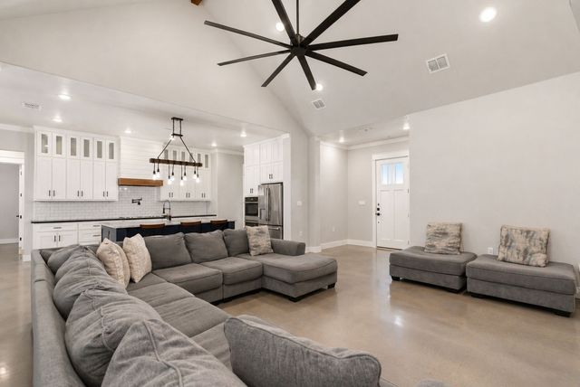309 Aviara Court, Poolville, TX 76487