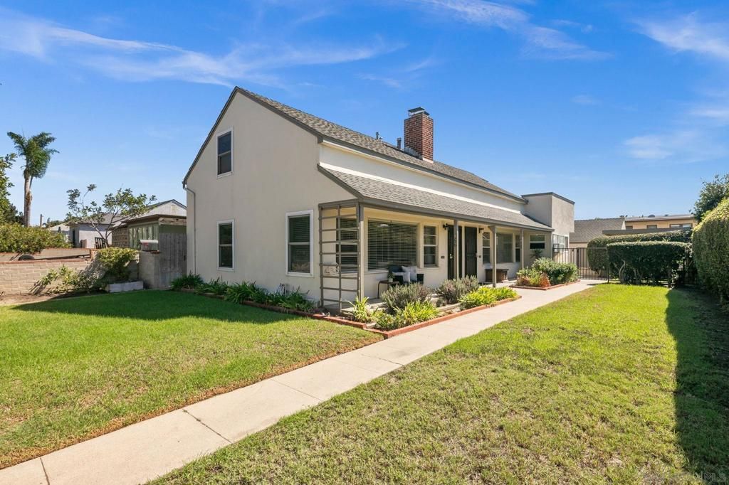 827 829 Law, San Diego, CA 92109 — photo 3