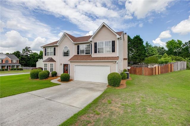 3662 Bay Cove Court, Loganville, GA 30052