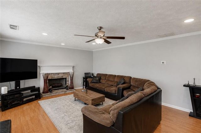 3662 Bay Cove Court, Loganville, GA 30052