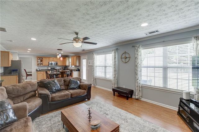 3662 Bay Cove Court, Loganville, GA 30052