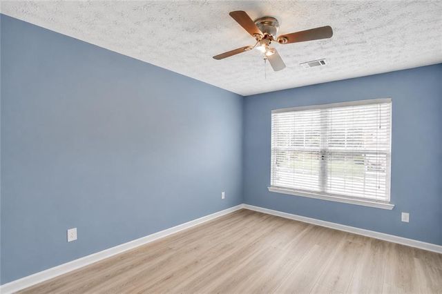 3662 Bay Cove Court, Loganville, GA 30052