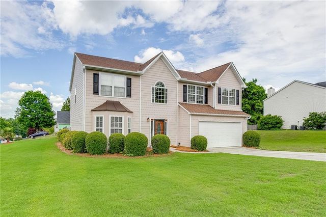 3662 Bay Cove Court, Loganville, GA 30052