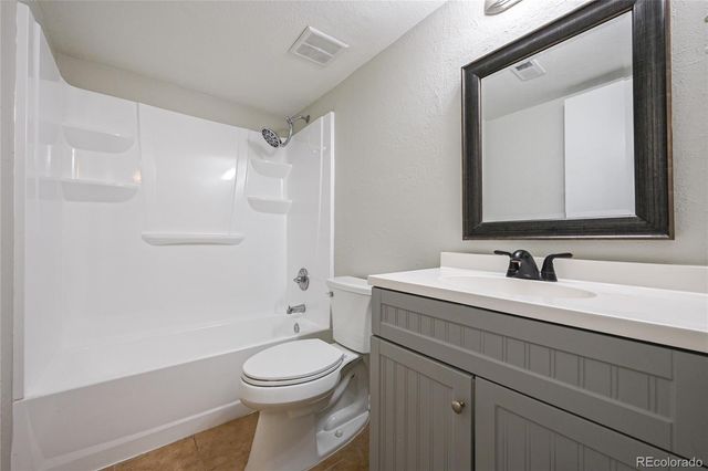 364 S Ironton Street 315, Aurora, CO 80012